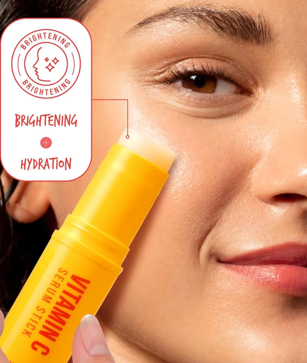what does vitamin c do to your lips can you put vitamin c serum on your lips How to Use Vitamin C Serum Correctly