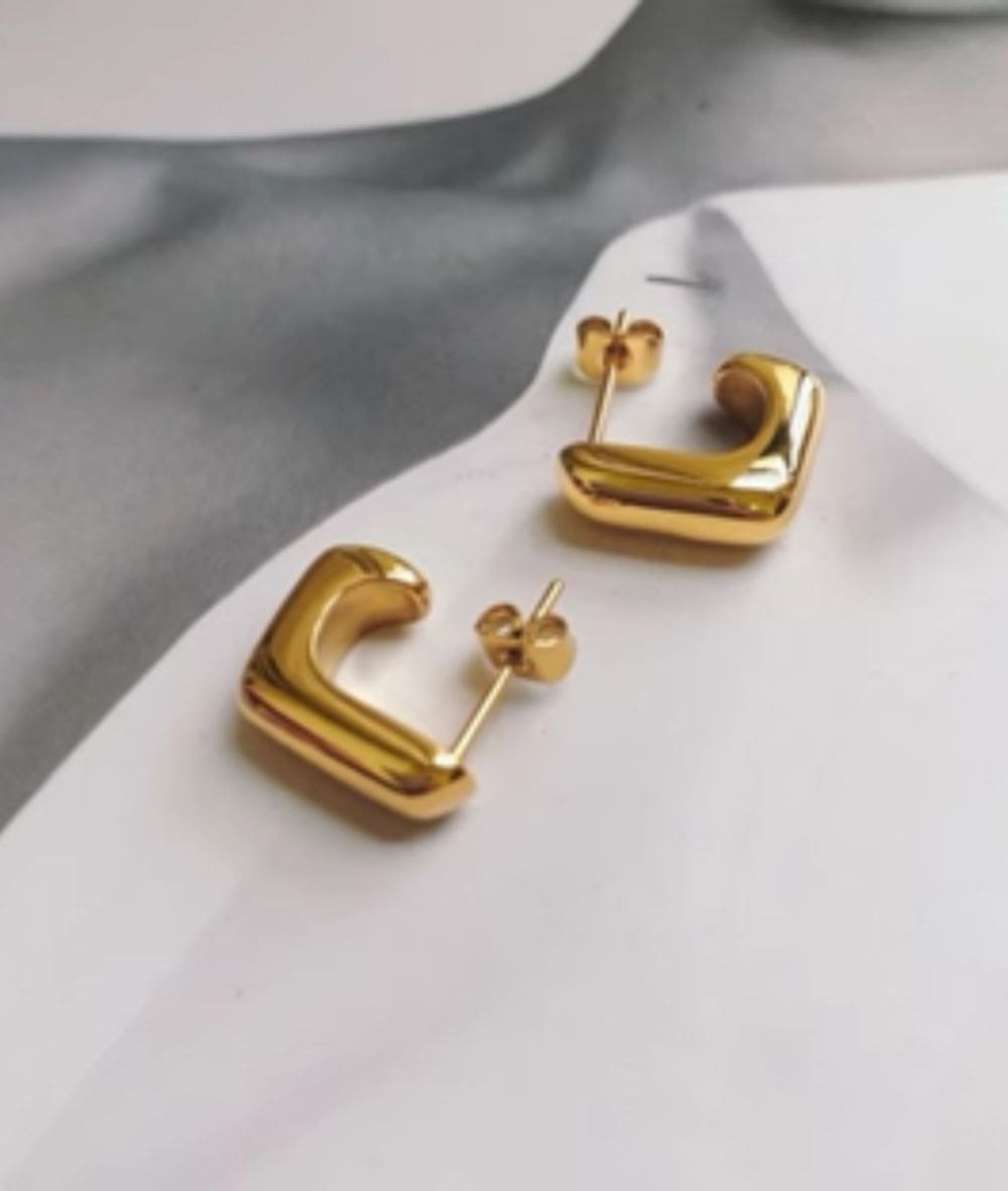 Nude Rose Stainless Steel 18K Gold Plated Small L Shaped Earrings #E-357, Accessory - Cloré Beauty