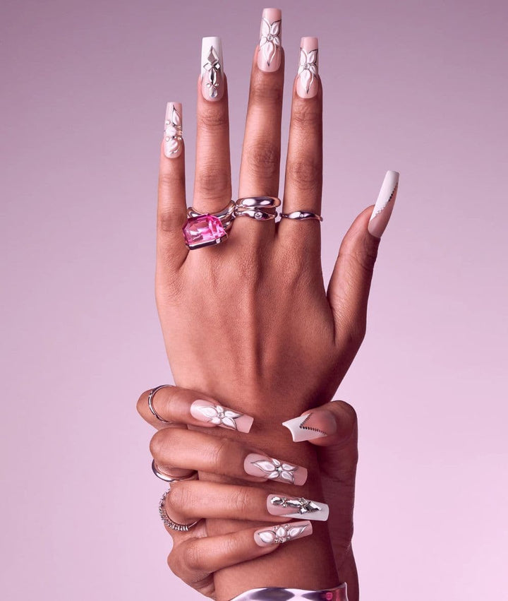 Gold Finger Glitzy Handmade Nails