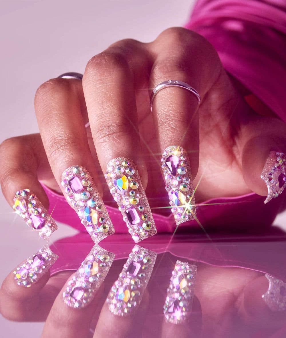 Gold Finger Glitzy Handmade Nails