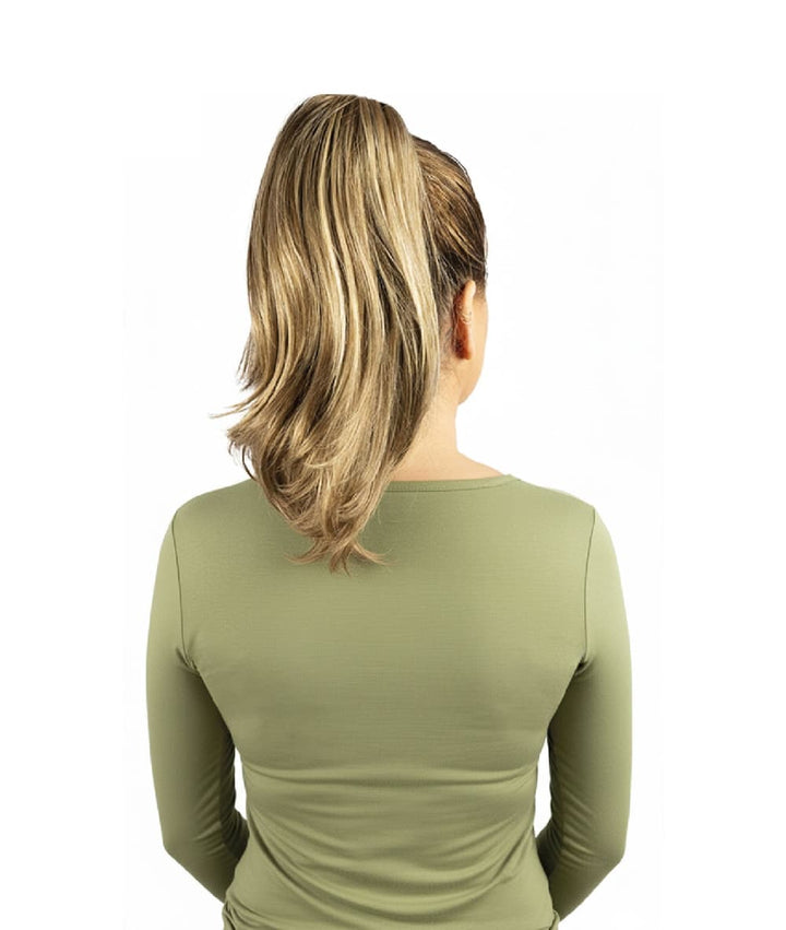 Hair Couture Avanti Pony Clip Extension With Drawstring Lola 18"