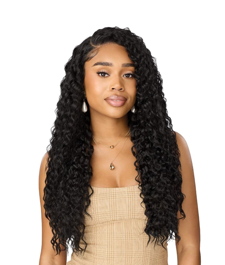 Outre Lace Front Perfect Hairline Human Hair Blend Nueblend-Peruvian Curls 26"
