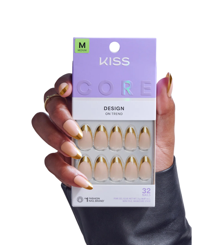 Kiss Core Design Nails 